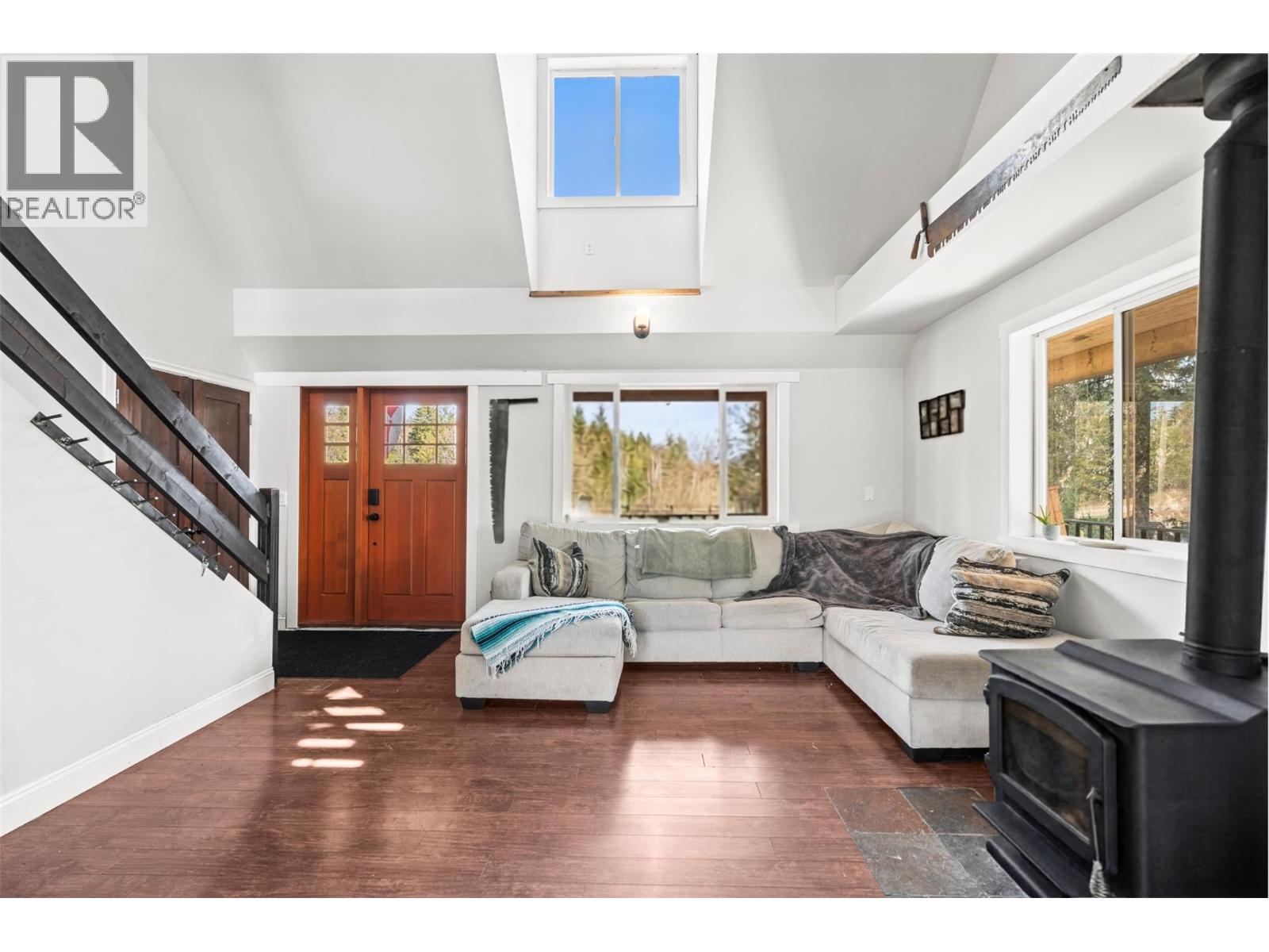 4150 20 Avenue Se, Salmon Arm, British Columbia  V1E 1X9 - Photo 19 - 10389959