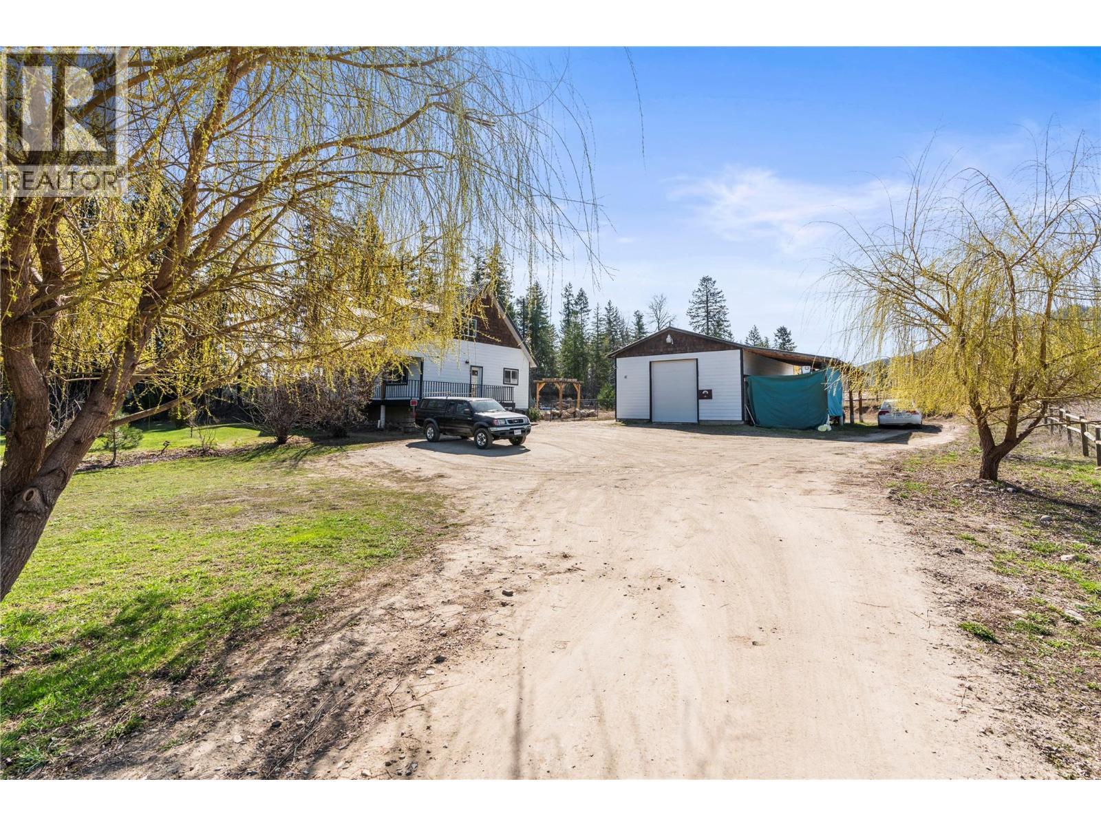 4150 20 Avenue Se, Salmon Arm, British Columbia  V1E 1X9 - Photo 5 - 10389959