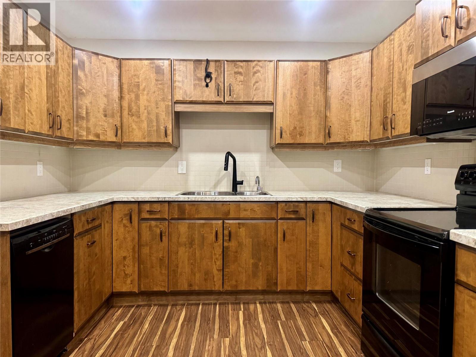 539 Sutherland Avenue Unit# 106, Kelowna, British Columbia  V1Y 5X3 - Photo 12 - 10389953