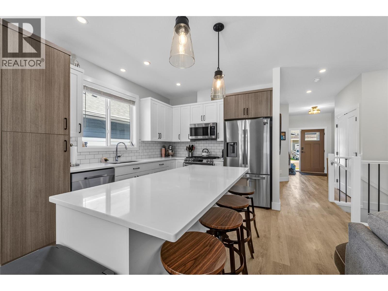 200 Grand Boulevard Unit# 156, Kamloops, British Columbia  V2C 0H3 - Photo 3 - 10389703