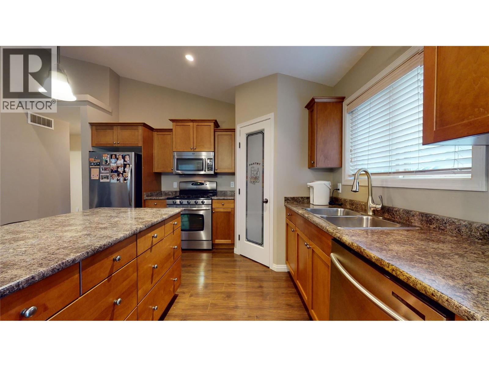 2854 Auburn Road, West Kelowna, British Columbia  V4T 3B2 - Photo 8 - 10389988