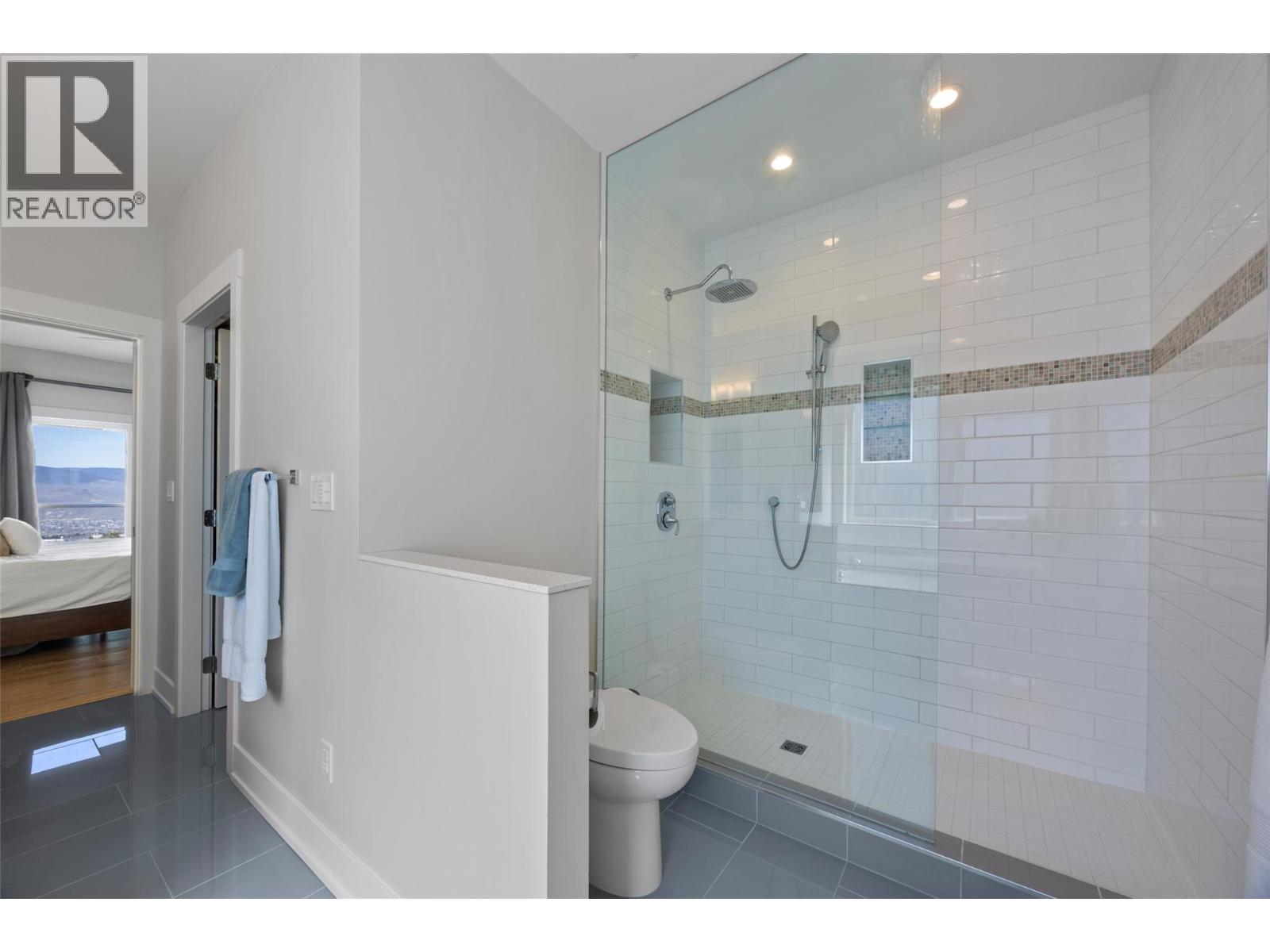 187 Coppertree Court, Kamloops, British Columbia  V2E 2N4 - Photo 30 - 10389887