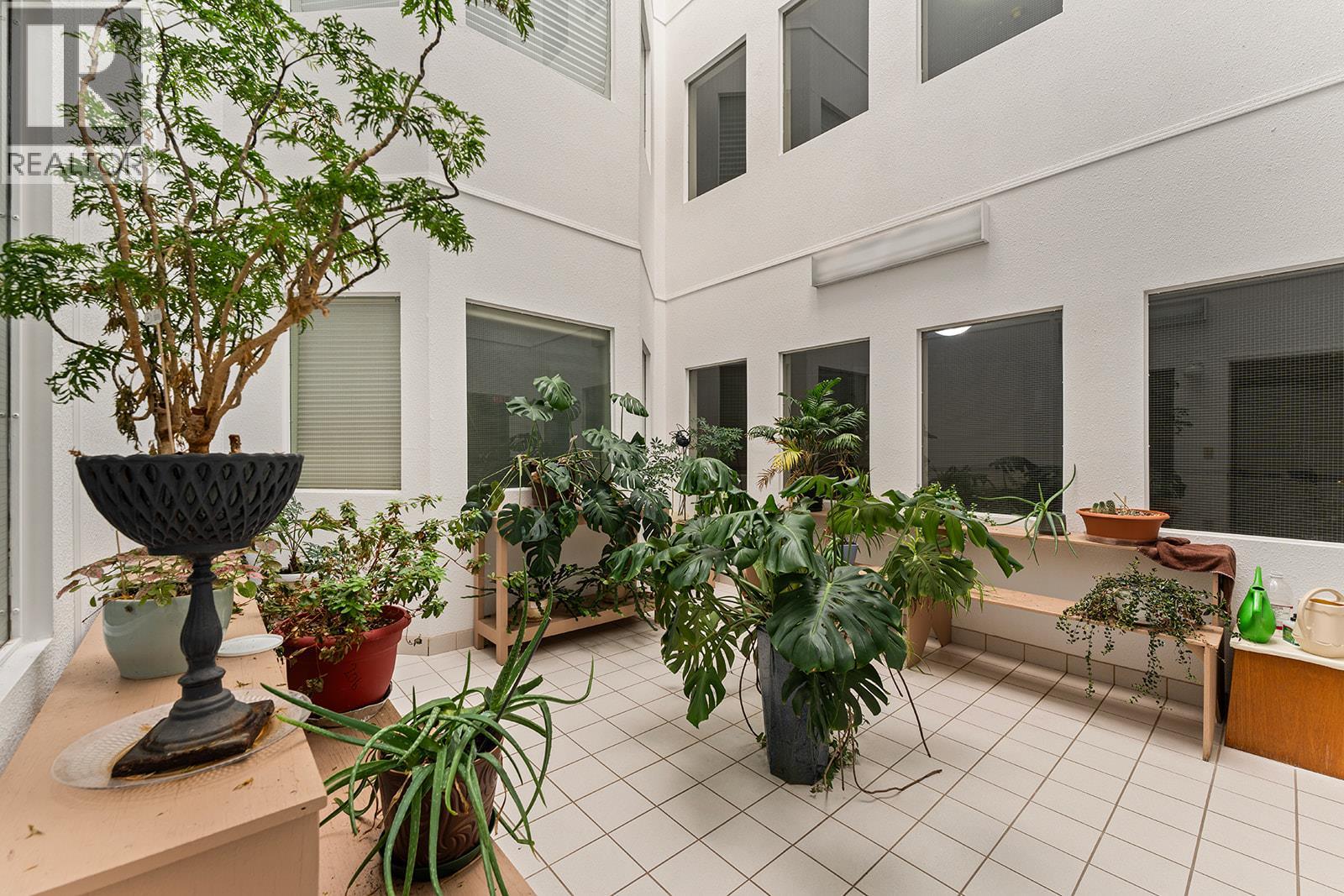 1534 Lawrence Avenue Unit# 304, Kelowna, British Columbia  V1Y 6M8 - Photo 24 - 10389833