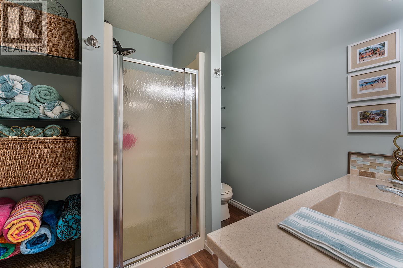 1534 Lawrence Avenue Unit# 304, Kelowna, British Columbia  V1Y 6M8 - Photo 9 - 10389833