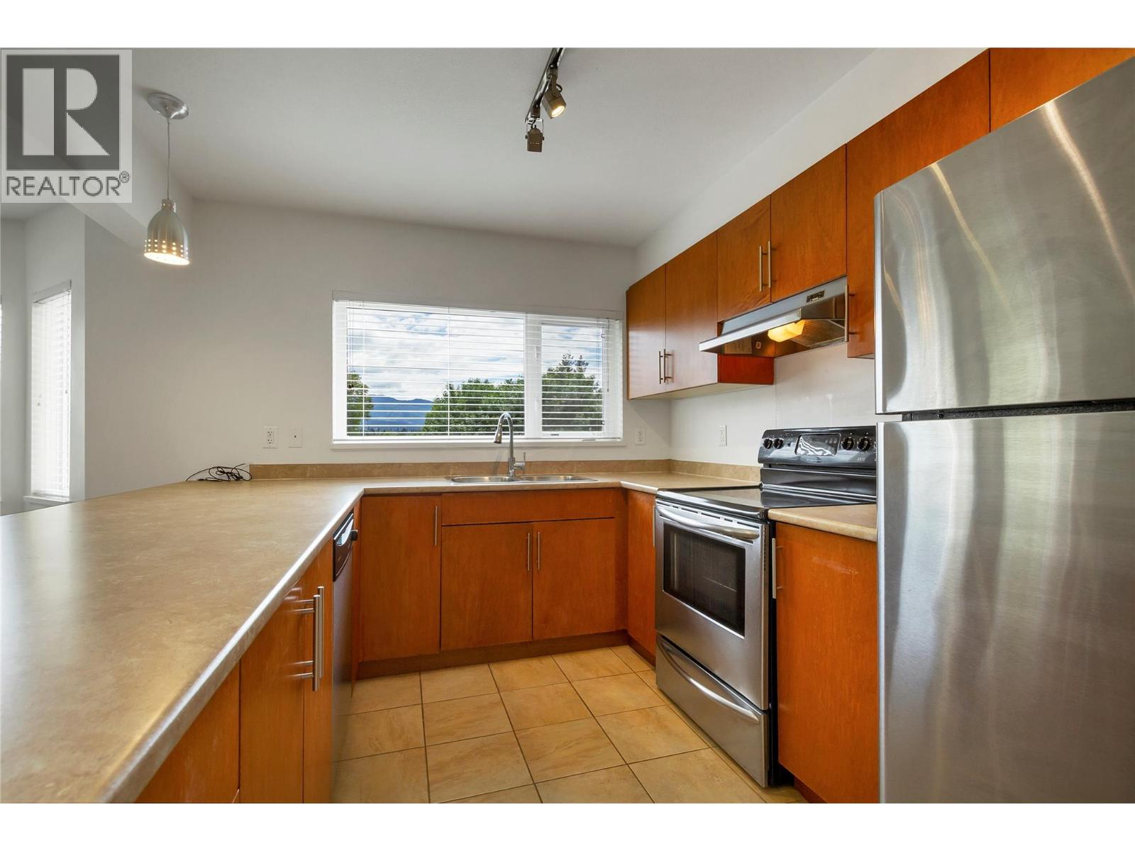 4205 27 Street Unit# 206, Vernon, British Columbia  V1T 4Y3 - Photo 5 - 10389987