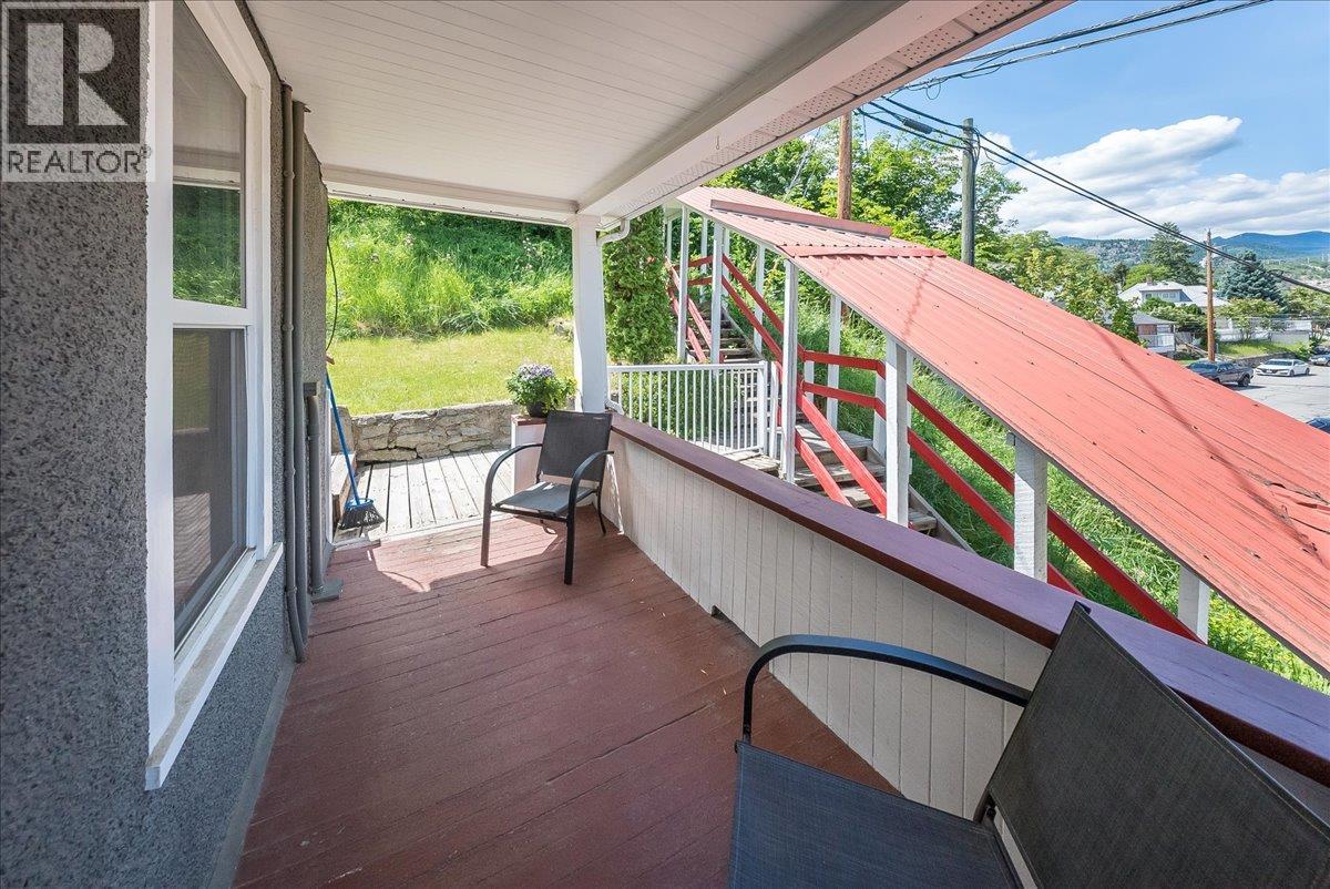 542 Spokane Street, Trail, British Columbia  V1R 3V8 - Photo 17 - 10389888
