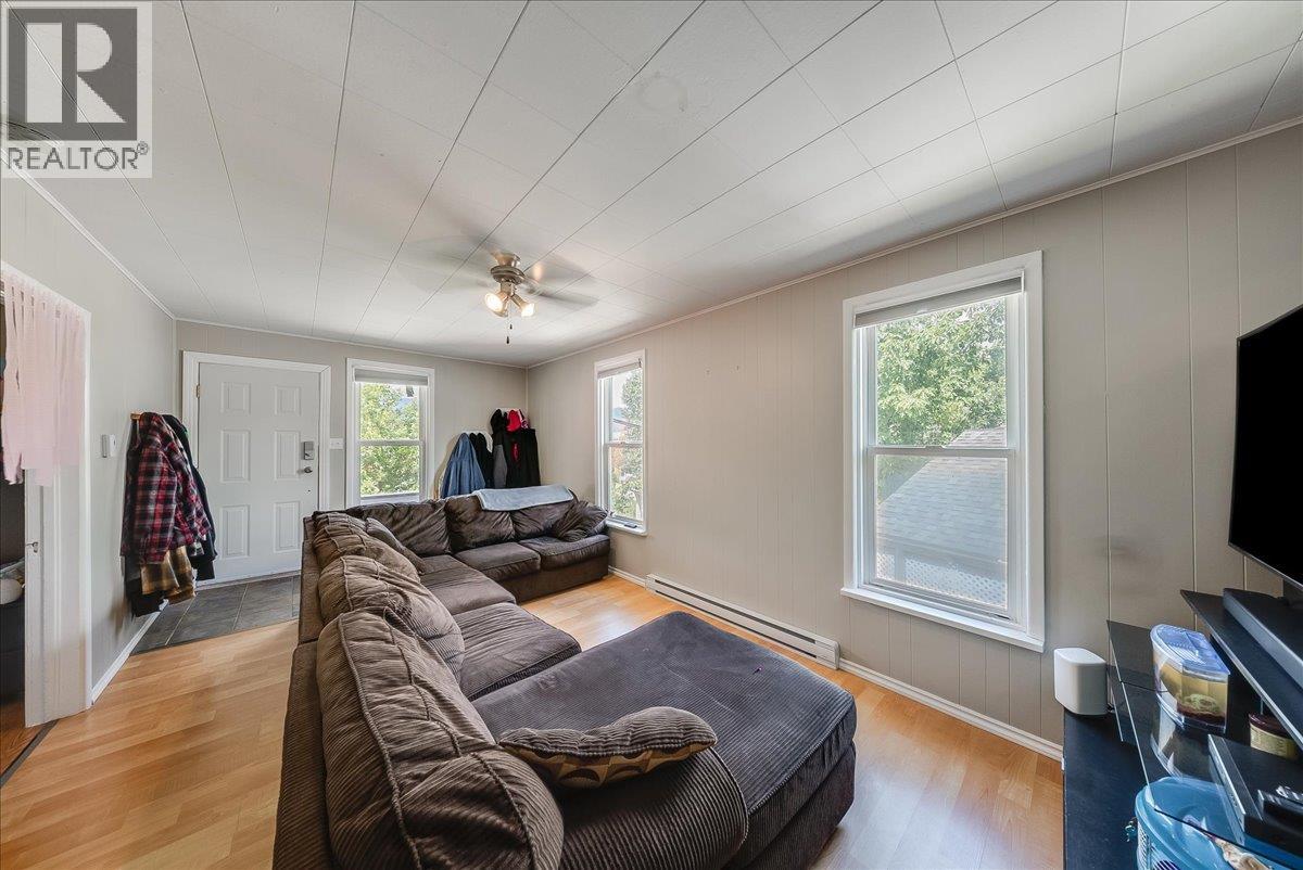 542 Spokane Street, Trail, British Columbia  V1R 3V8 - Photo 18 - 10389888