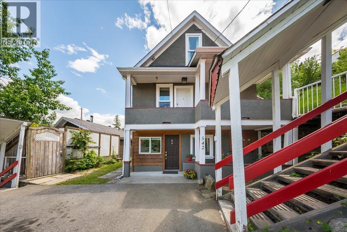 542 Spokane Street, Trail, British Columbia  V1R 3V8 - Photo 2 - 10389888