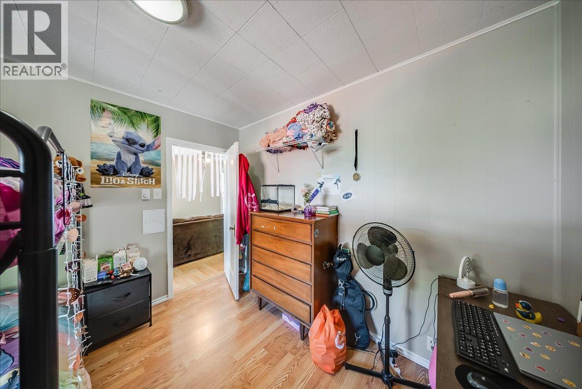 542 Spokane Street, Trail, British Columbia  V1R 3V8 - Photo 26 - 10389888