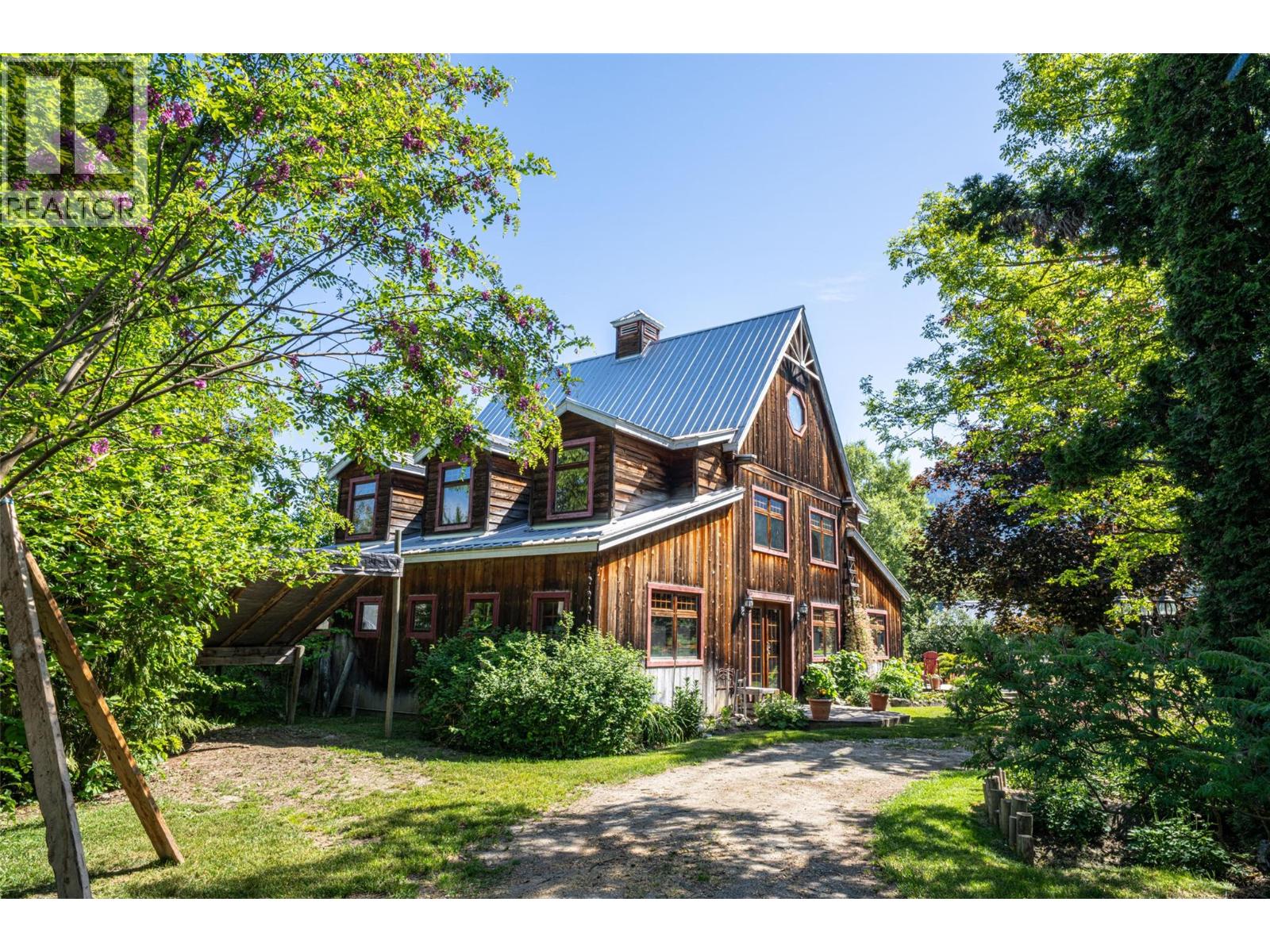 749 Enderby - Grindrod Road, Enderby, British Columbia  V4Y 4K1 - Photo 2 - 10389352