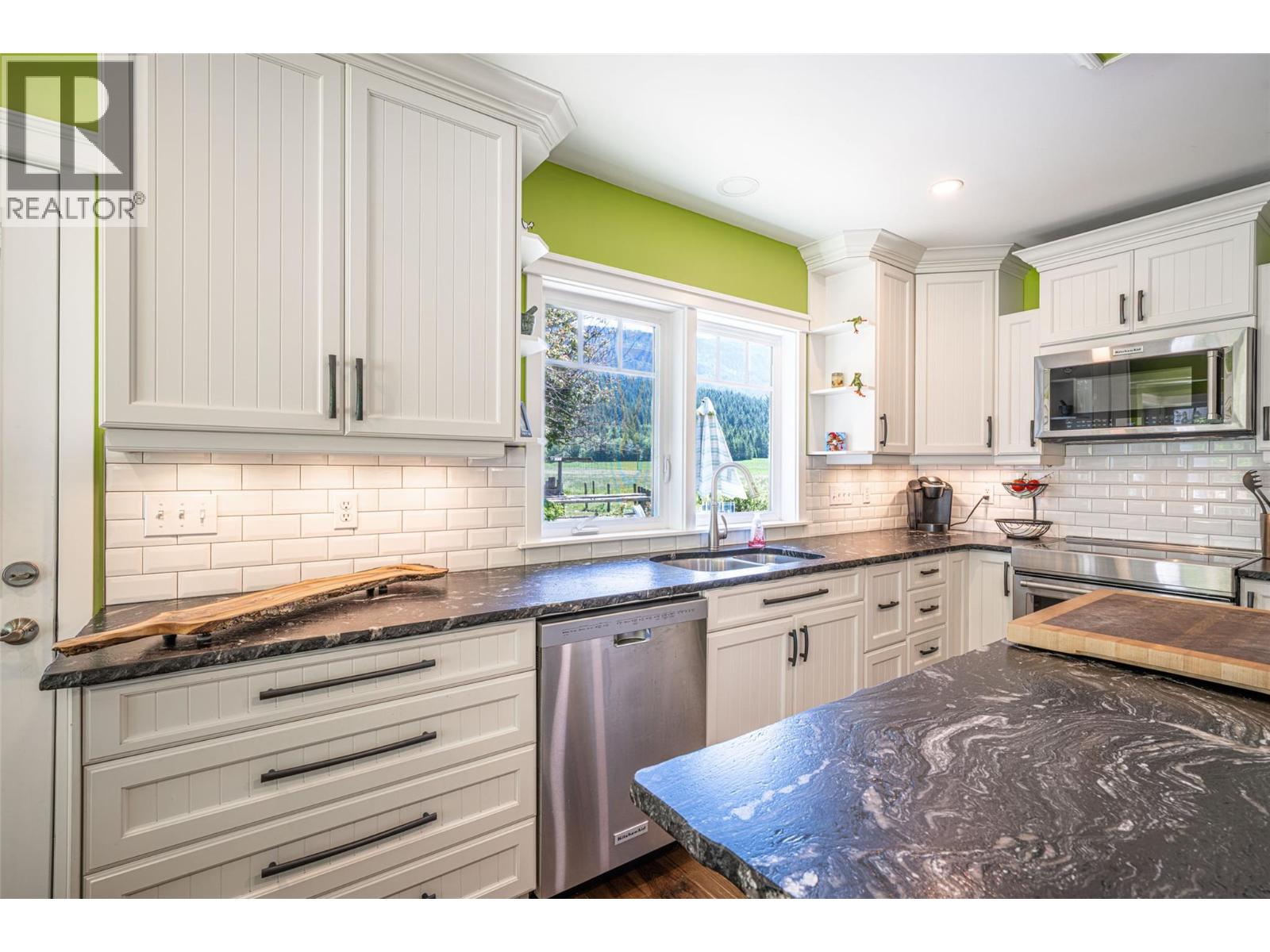 749 Enderby - Grindrod Road, Enderby, British Columbia  V4Y 4K1 - Photo 22 - 10389352