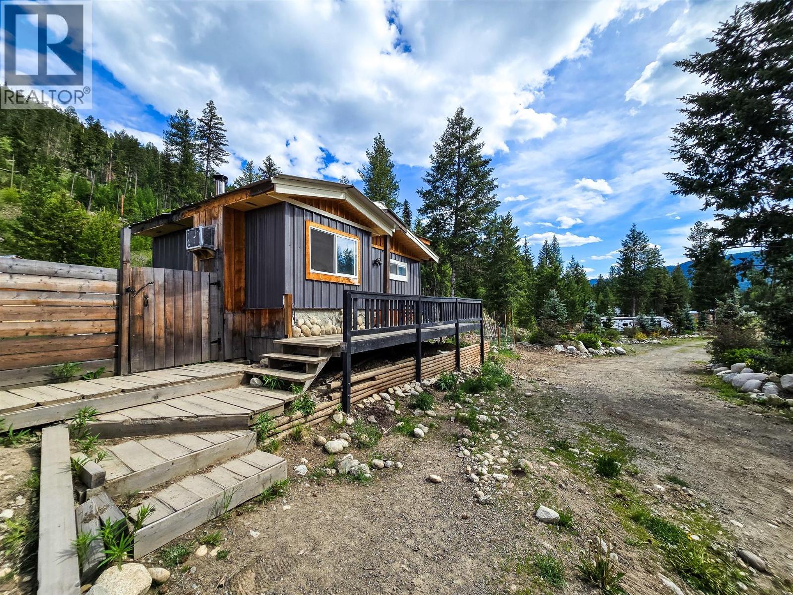 5550 Highway 33 Highway, Beaverdell, British Columbia  V0H 1A0 - Photo 18 - 10389548