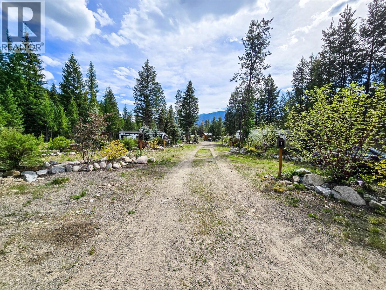 5550 Highway 33 Highway, Beaverdell, British Columbia  V0H 1A0 - Photo 3 - 10389548