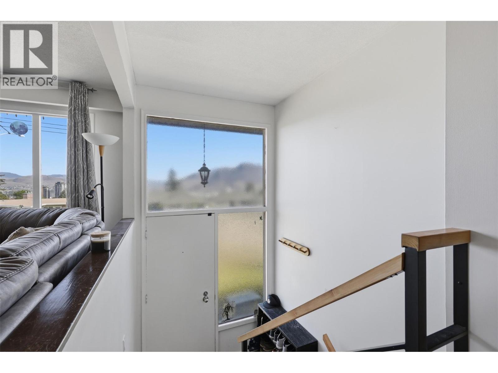 677 Fraser Street, Kamloops, British Columbia  V2C 3H1 - Photo 4 - 10388408