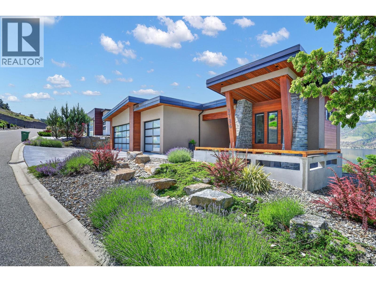 1726 Limestone Drive, Lake Country, British Columbia  V4V 2T4 - Photo 5 - 10389776