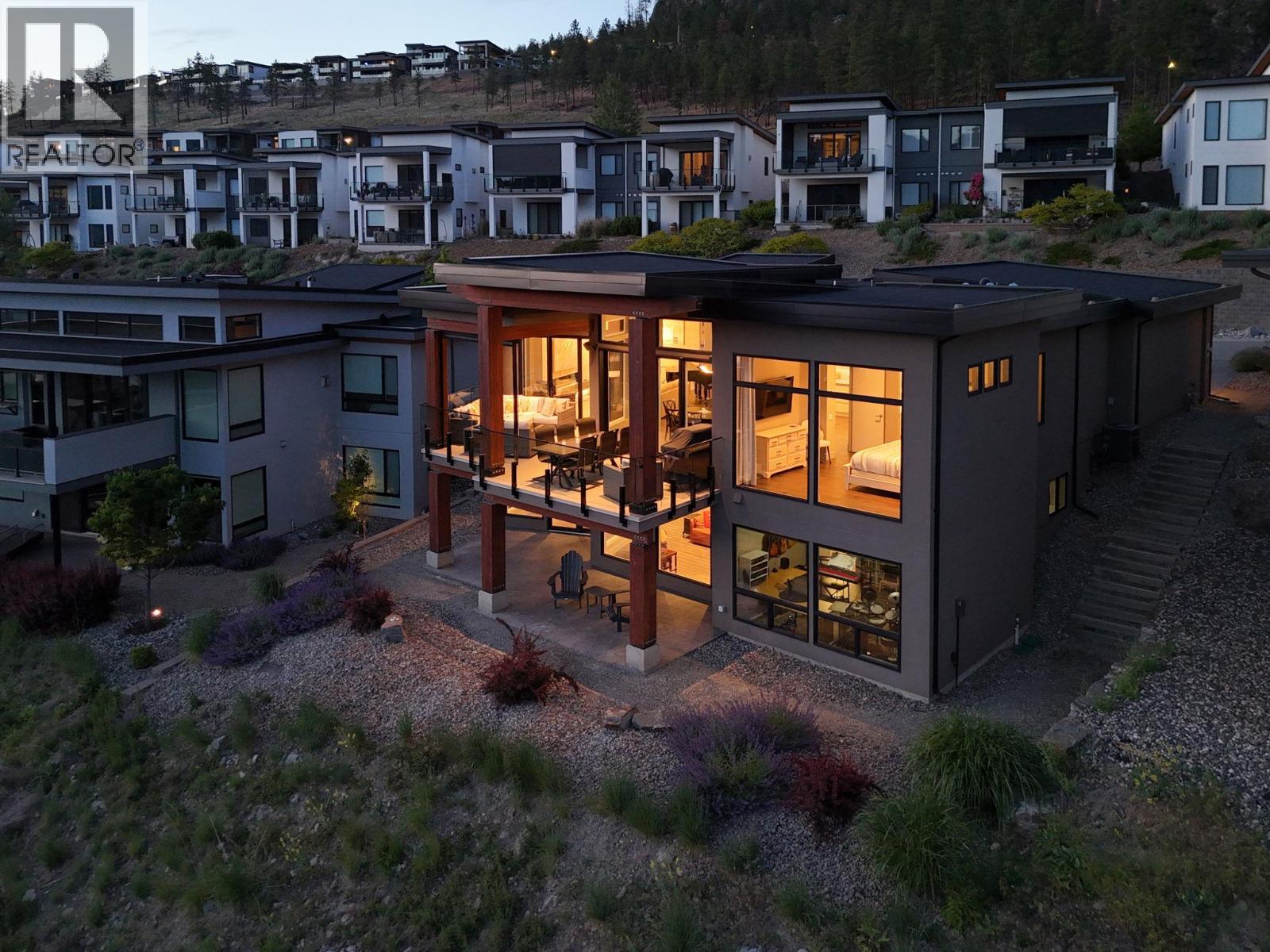 1726 Limestone Drive, Lake Country, British Columbia  V4V 2T4 - Photo 8 - 10389776