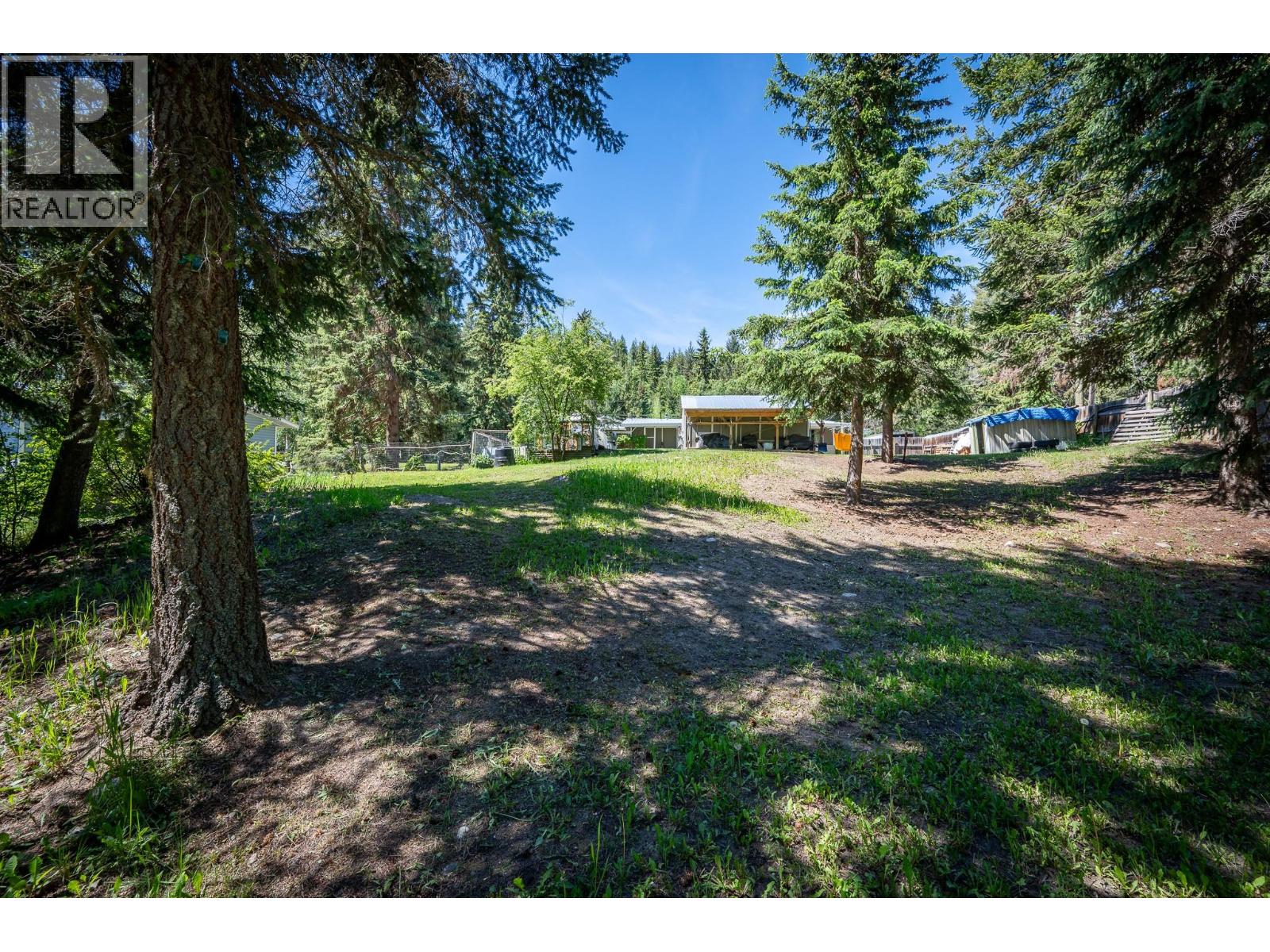 2873 Paradise Road, Kamloops, British Columbia  V0E 3E1 - Photo 24 - 10390101