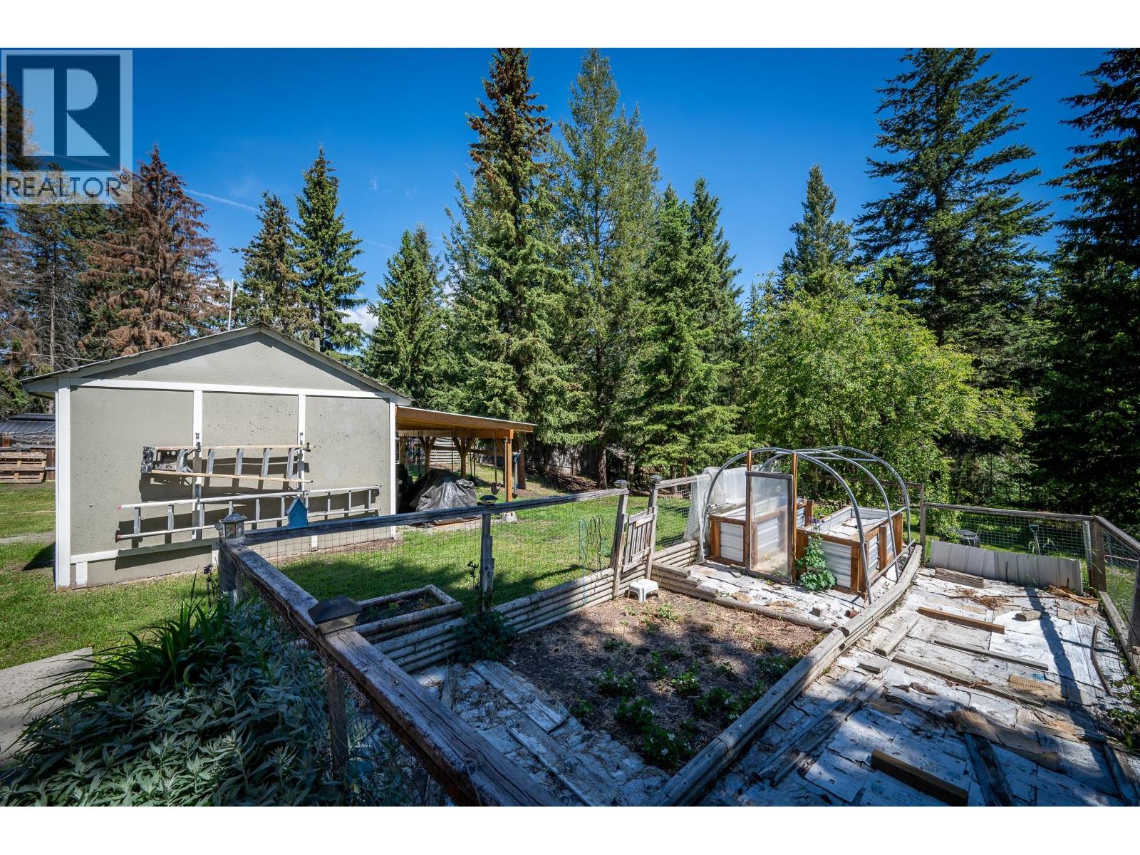 2873 Paradise Road, Kamloops, British Columbia  V0E 3E1 - Photo 29 - 10390101