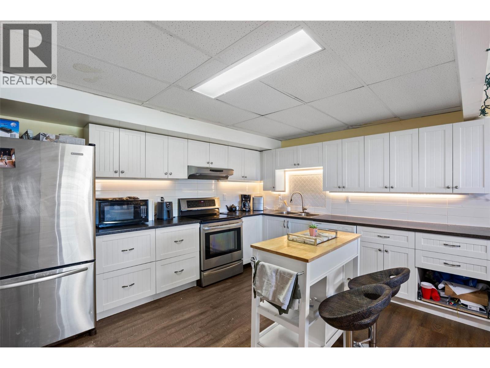 909 Fleming Circle, Kamloops, British Columbia  V1S 1B5 - Photo 32 - 10390009