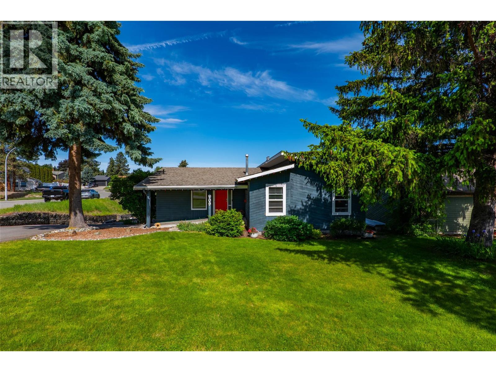 909 Fleming Circle, Kamloops, British Columbia  V1S 1B5 - Photo 4 - 10390009