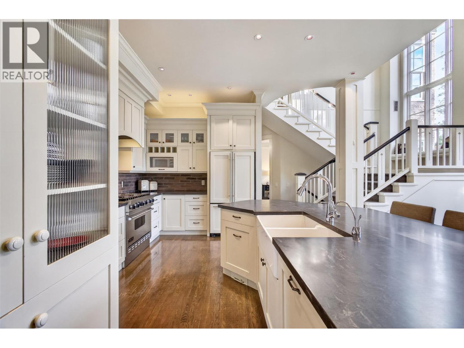 965 Westpoint Drive, Kelowna, British Columbia  V1W 2Z3 - Photo 16 - 10384999