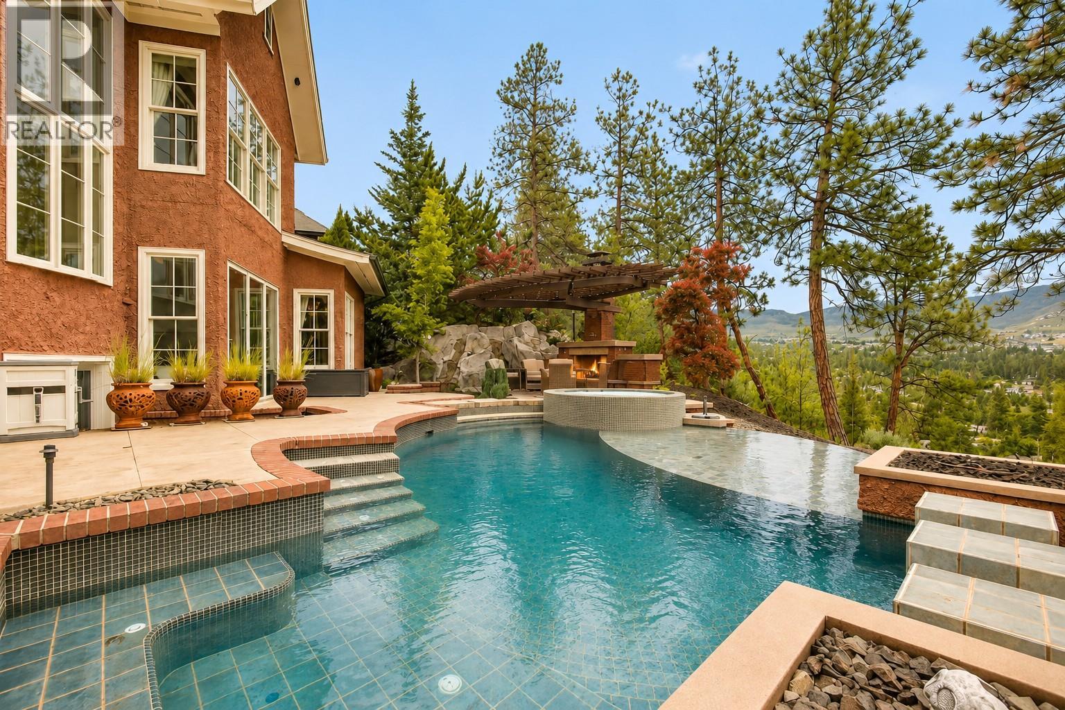 965 Westpoint Drive, Kelowna, British Columbia  V1W 2Z3 - Photo 28 - 10384999