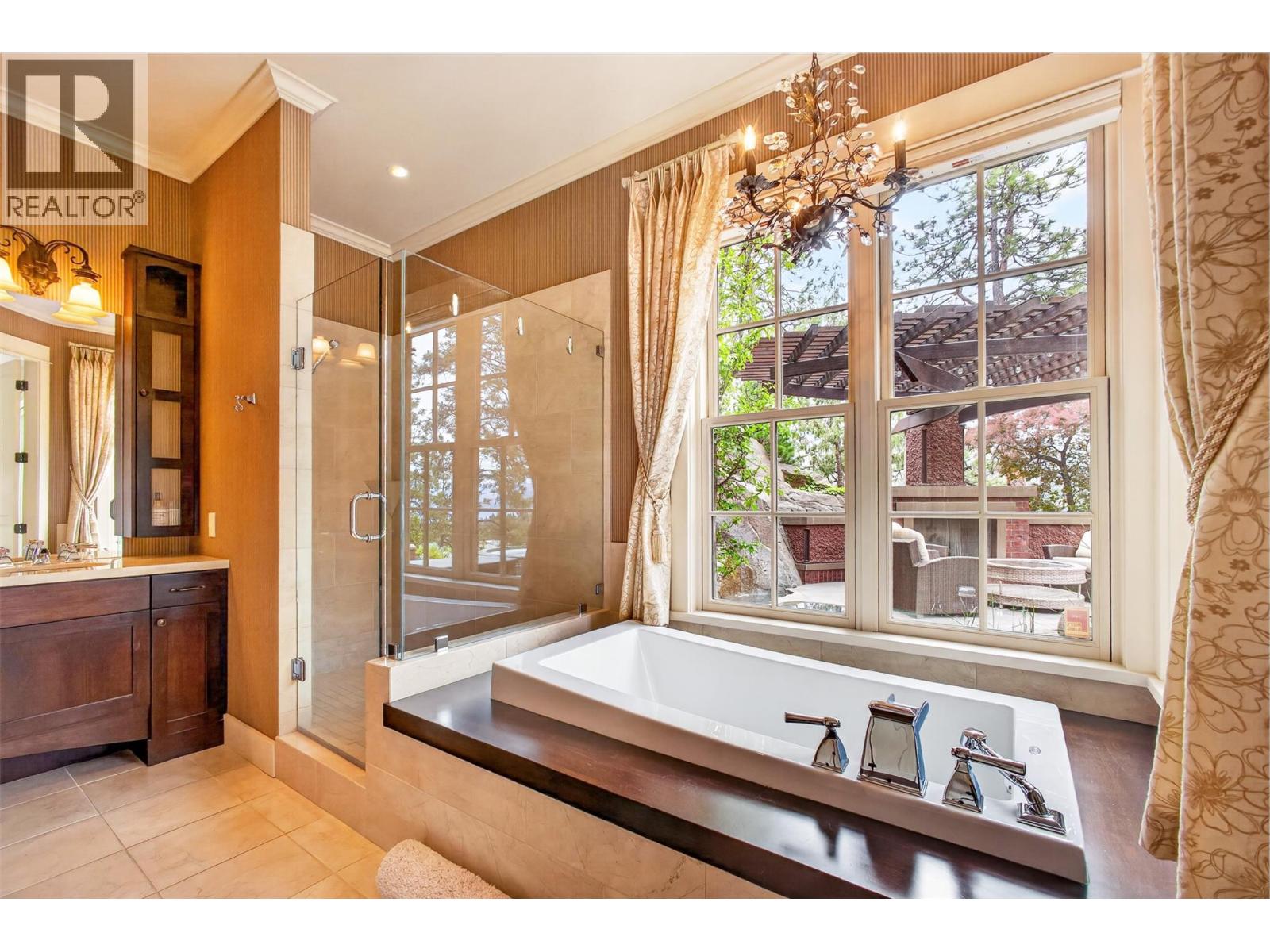 965 Westpoint Drive, Kelowna, British Columbia  V1W 2Z3 - Photo 36 - 10384999