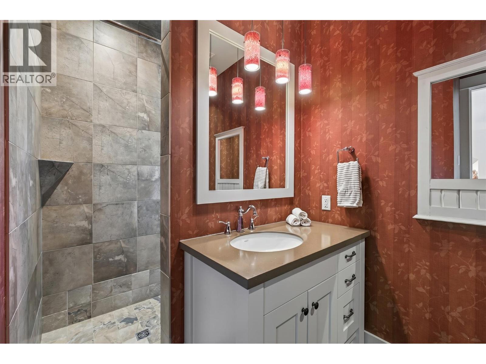 965 Westpoint Drive, Kelowna, British Columbia  V1W 2Z3 - Photo 46 - 10384999