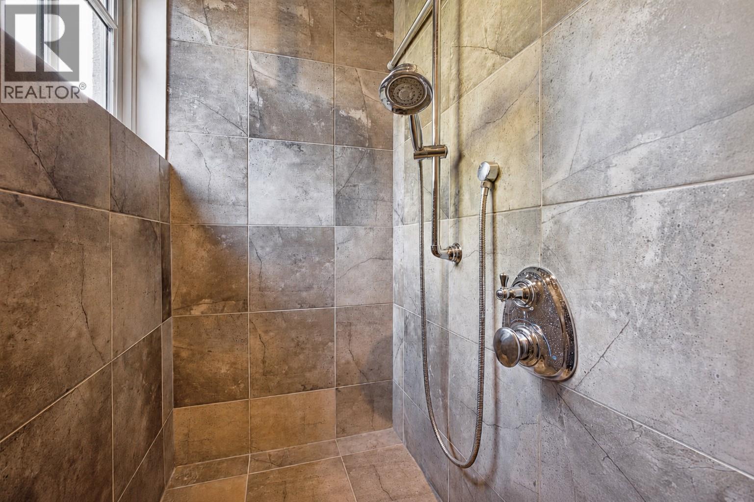 965 Westpoint Drive, Kelowna, British Columbia  V1W 2Z3 - Photo 47 - 10384999