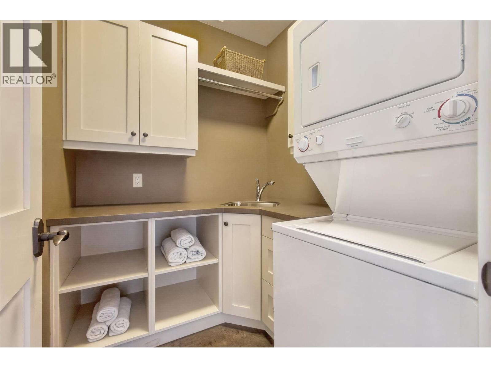 965 Westpoint Drive, Kelowna, British Columbia  V1W 2Z3 - Photo 62 - 10384999