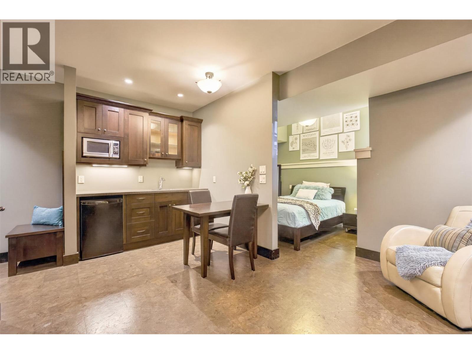 965 Westpoint Drive, Kelowna, British Columbia  V1W 2Z3 - Photo 74 - 10384999
