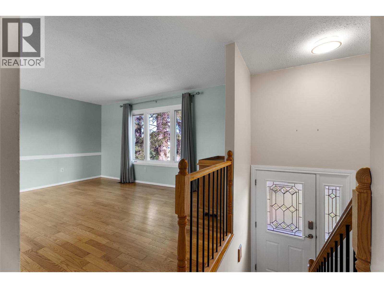 1799 Armstrong Street, Merritt, British Columbia  V1K 1E7 - Photo 10 - 10390106