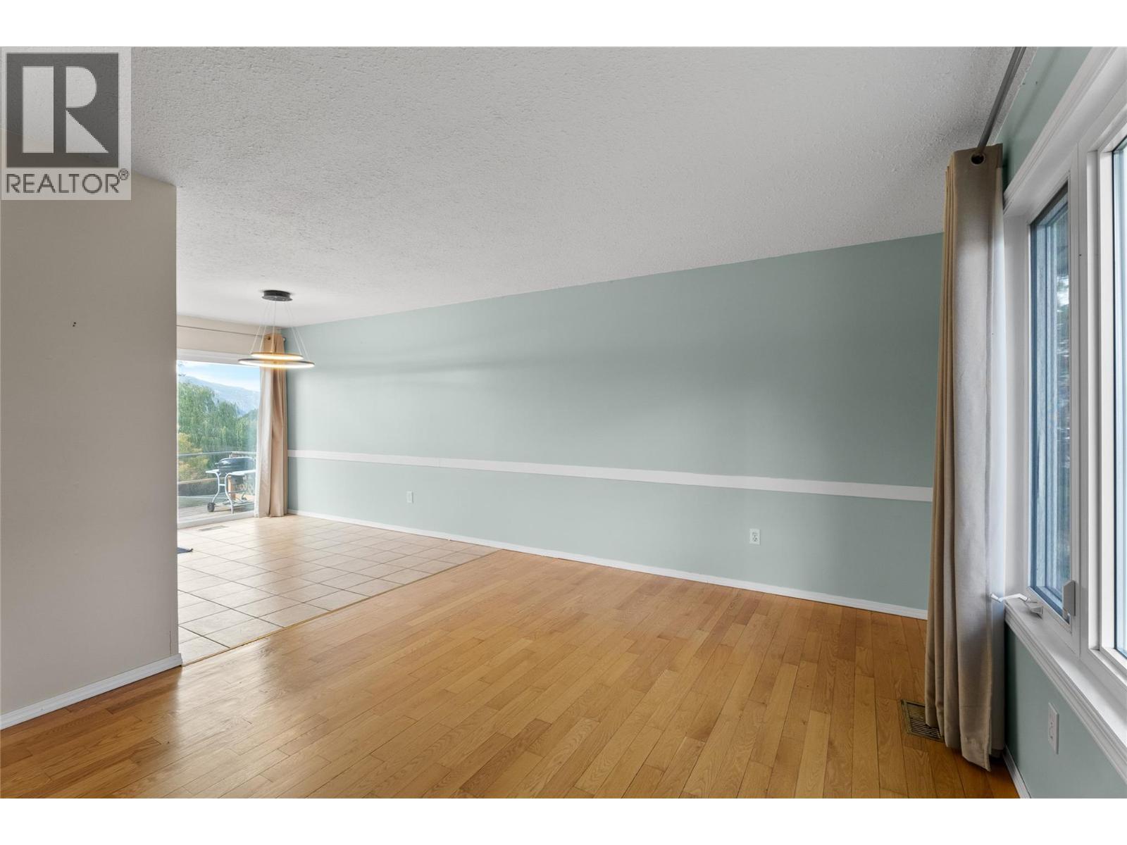 1799 Armstrong Street, Merritt, British Columbia  V1K 1E7 - Photo 13 - 10390106