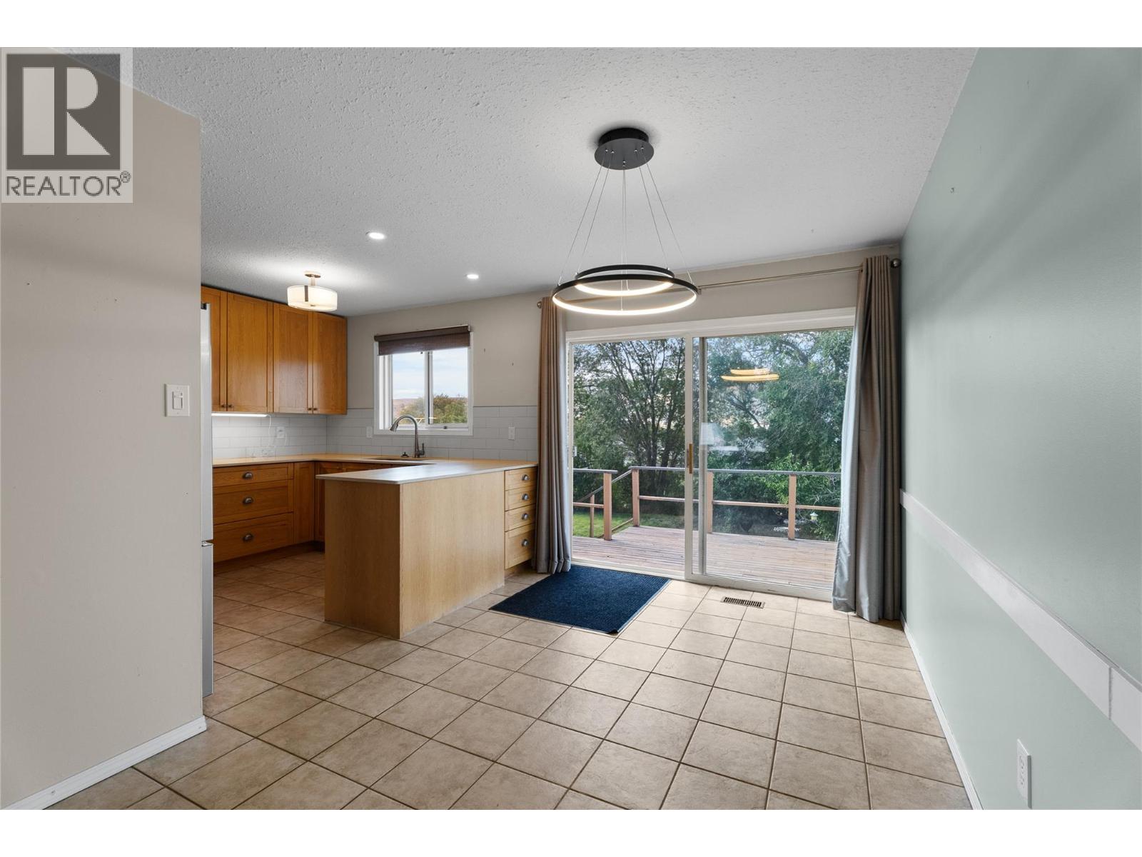 1799 Armstrong Street, Merritt, British Columbia  V1K 1E7 - Photo 16 - 10390106