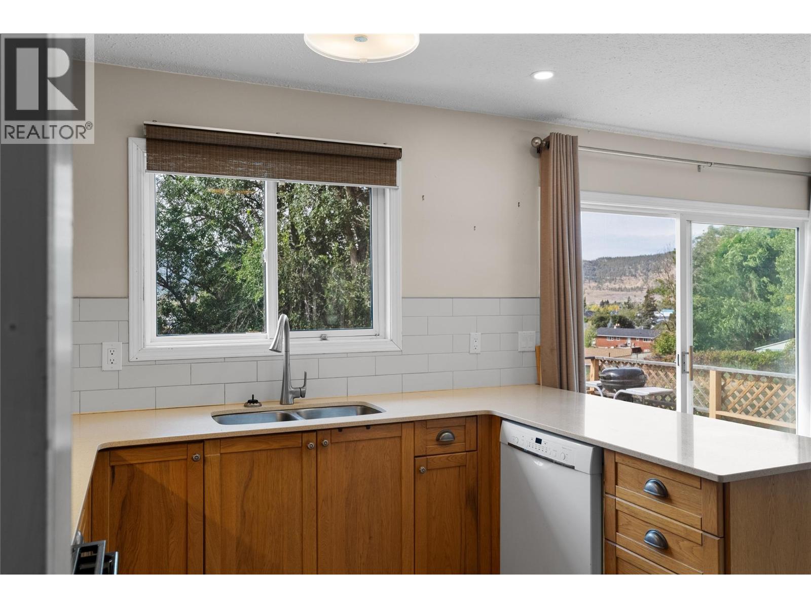1799 Armstrong Street, Merritt, British Columbia  V1K 1E7 - Photo 22 - 10390106