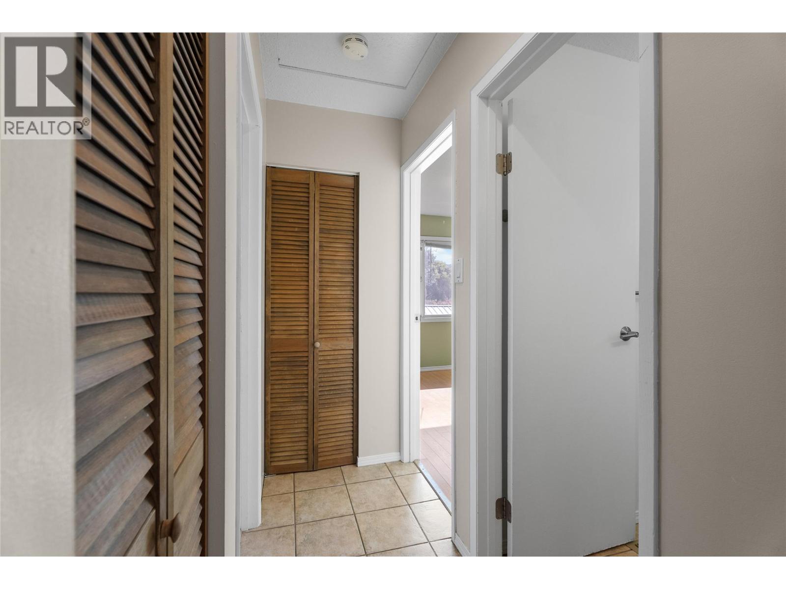 1799 Armstrong Street, Merritt, British Columbia  V1K 1E7 - Photo 27 - 10390106