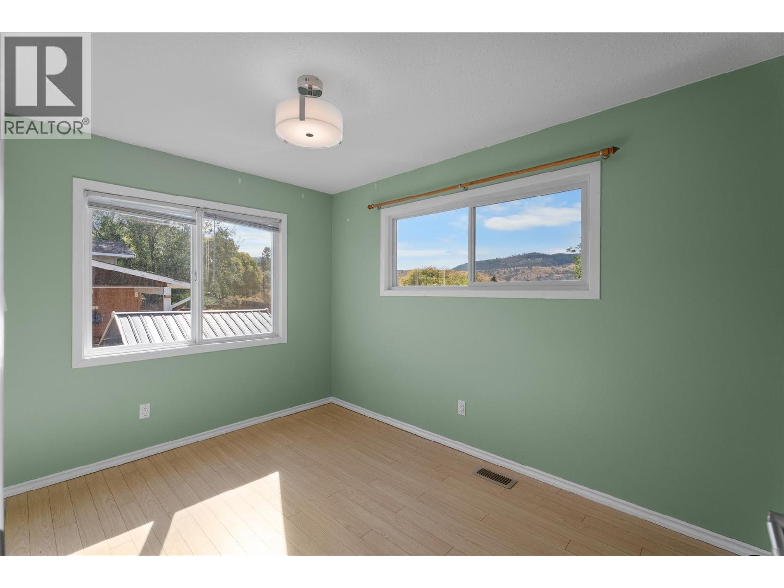 1799 Armstrong Street, Merritt, British Columbia  V1K 1E7 - Photo 29 - 10390106