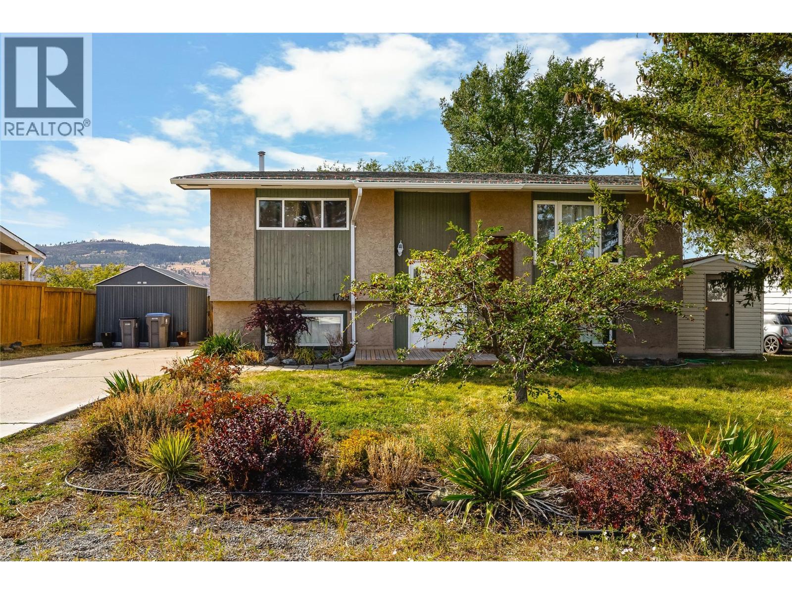1799 Armstrong Street, Merritt, British Columbia  V1K 1E7 - Photo 3 - 10390106