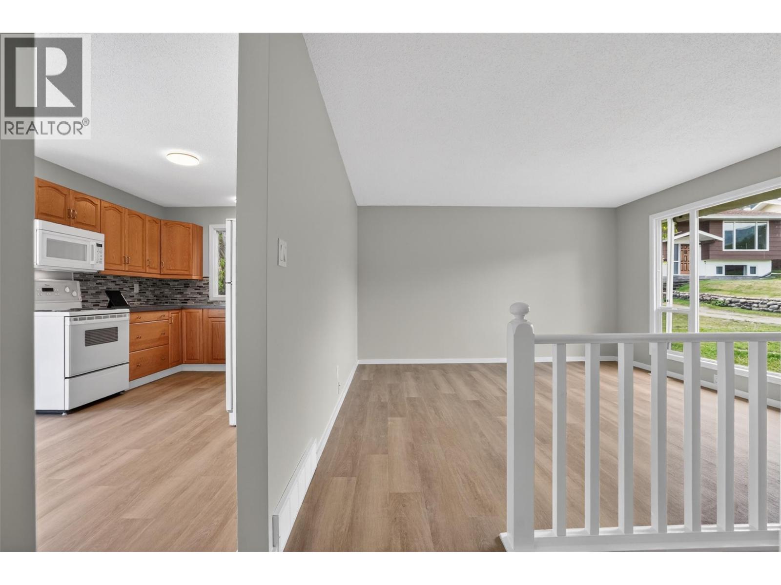 1708 Slocan Crescent, Nelson, British Columbia  V1L 5V6 - Photo 10 - 10390054