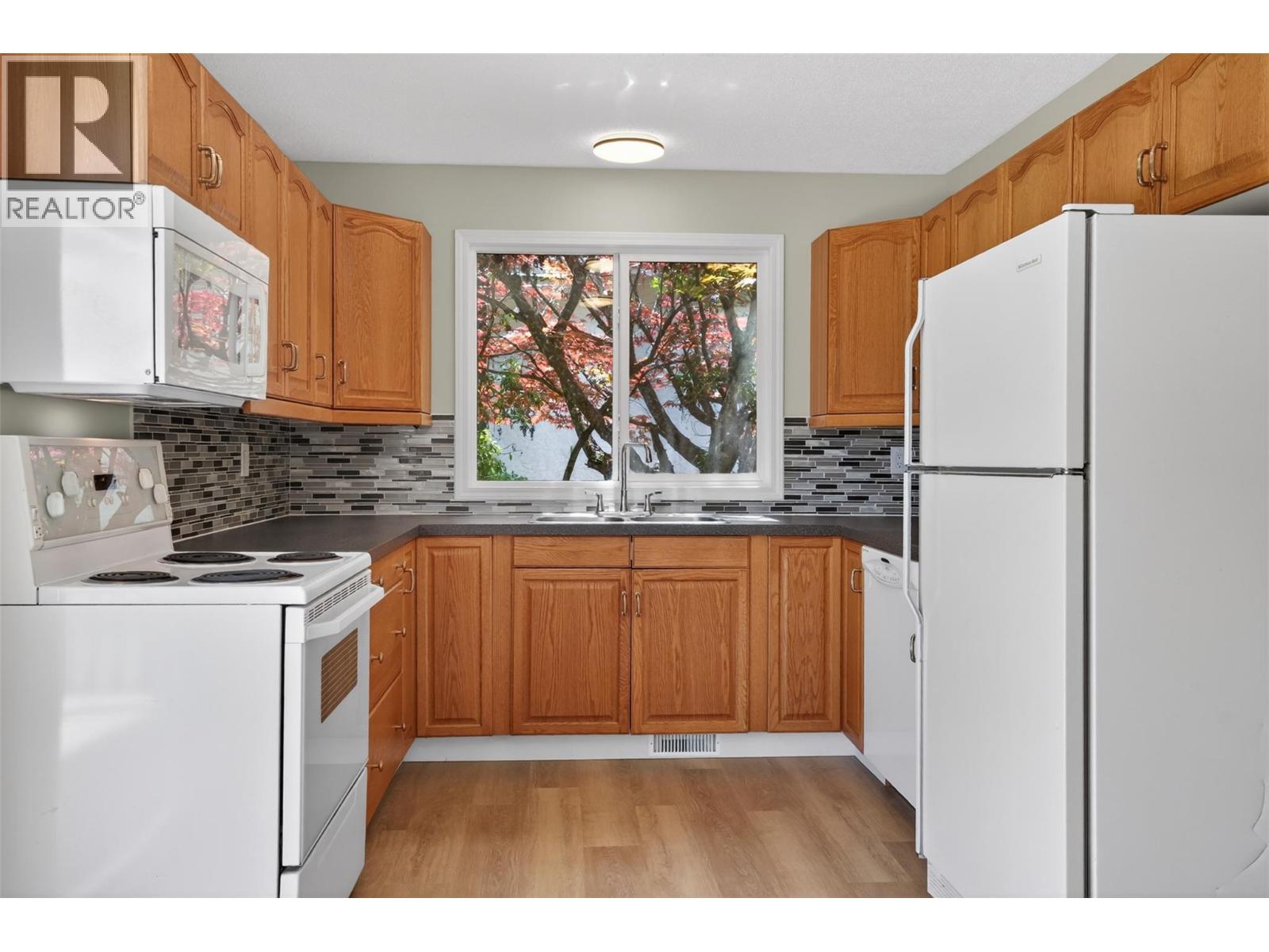 1708 Slocan Crescent, Nelson, British Columbia  V1L 5V6 - Photo 11 - 10390054
