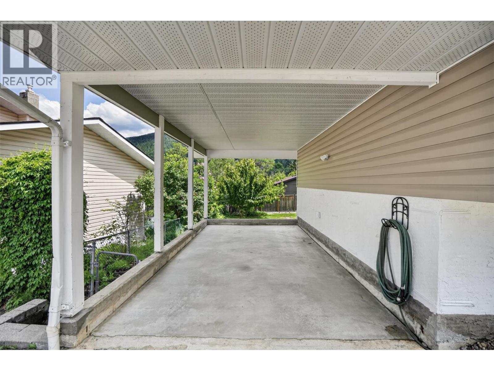 1708 Slocan Crescent, Nelson, British Columbia  V1L 5V6 - Photo 33 - 10390054
