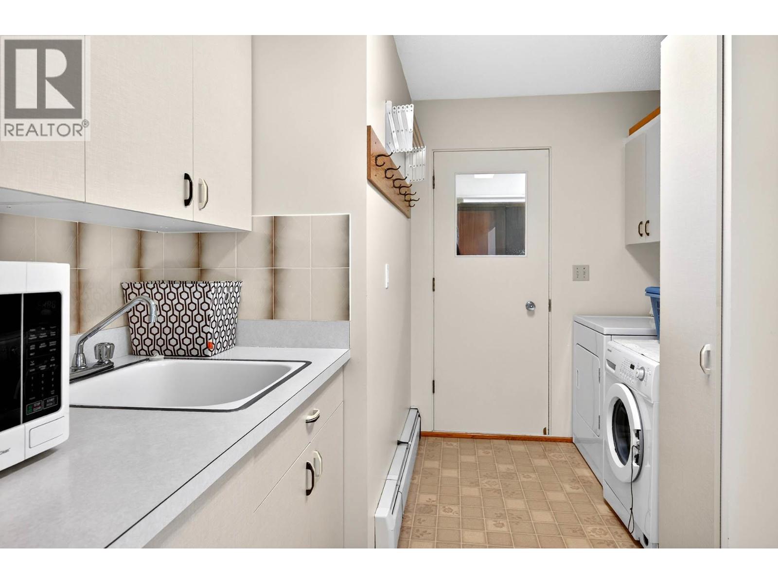 820 Anderson Terrace, Kamloops, British Columbia  V2B 6E2 - Photo 18 - 10389908