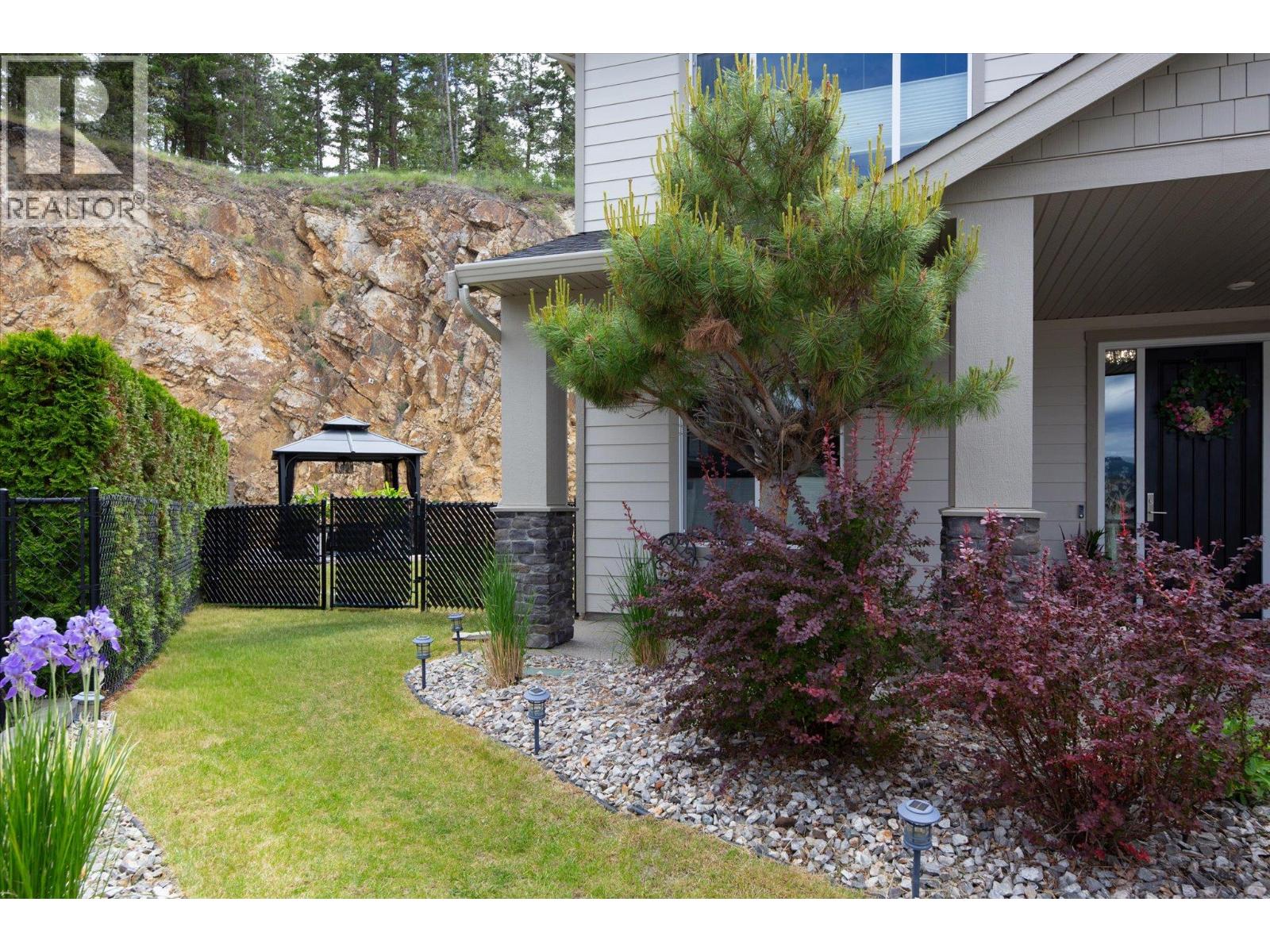411 Prestwick Street, Kelowna, British Columbia  V1P 1T1 - Photo 44 - 10389738