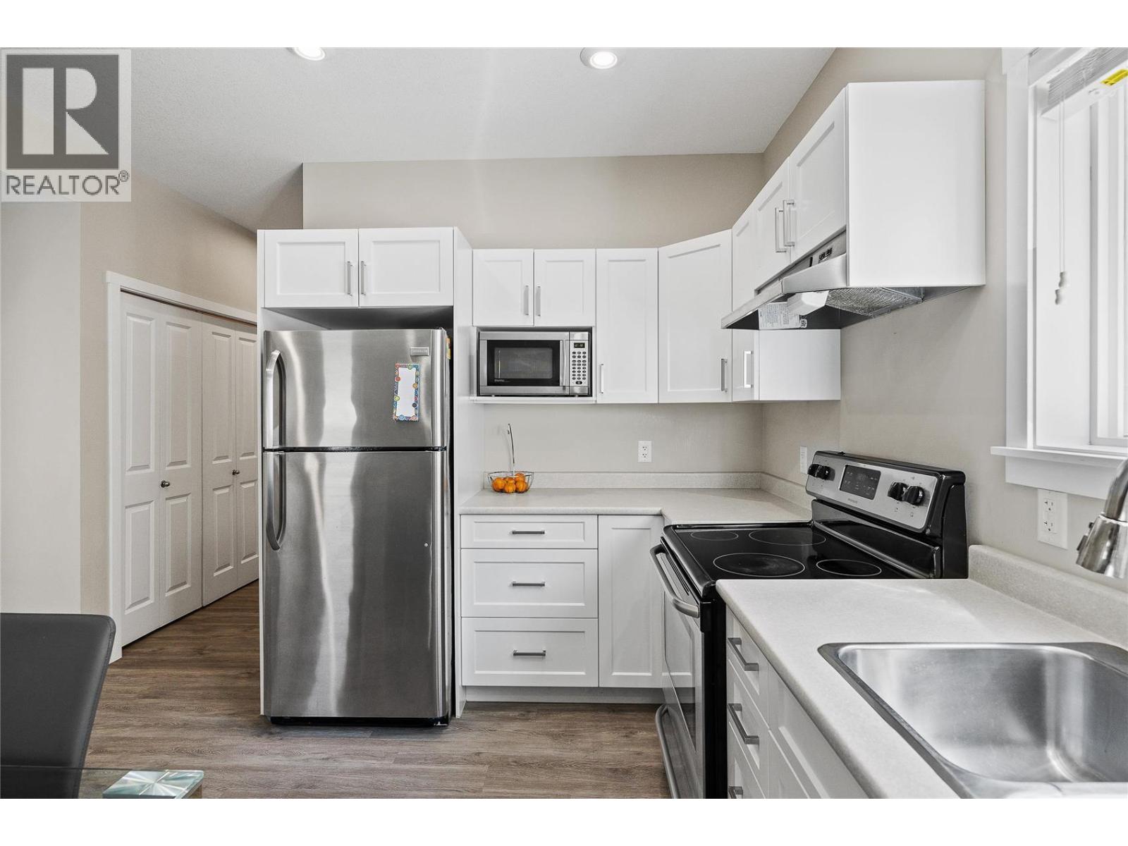 411 Prestwick Street, Kelowna, British Columbia  V1P 1T1 - Photo 56 - 10389738