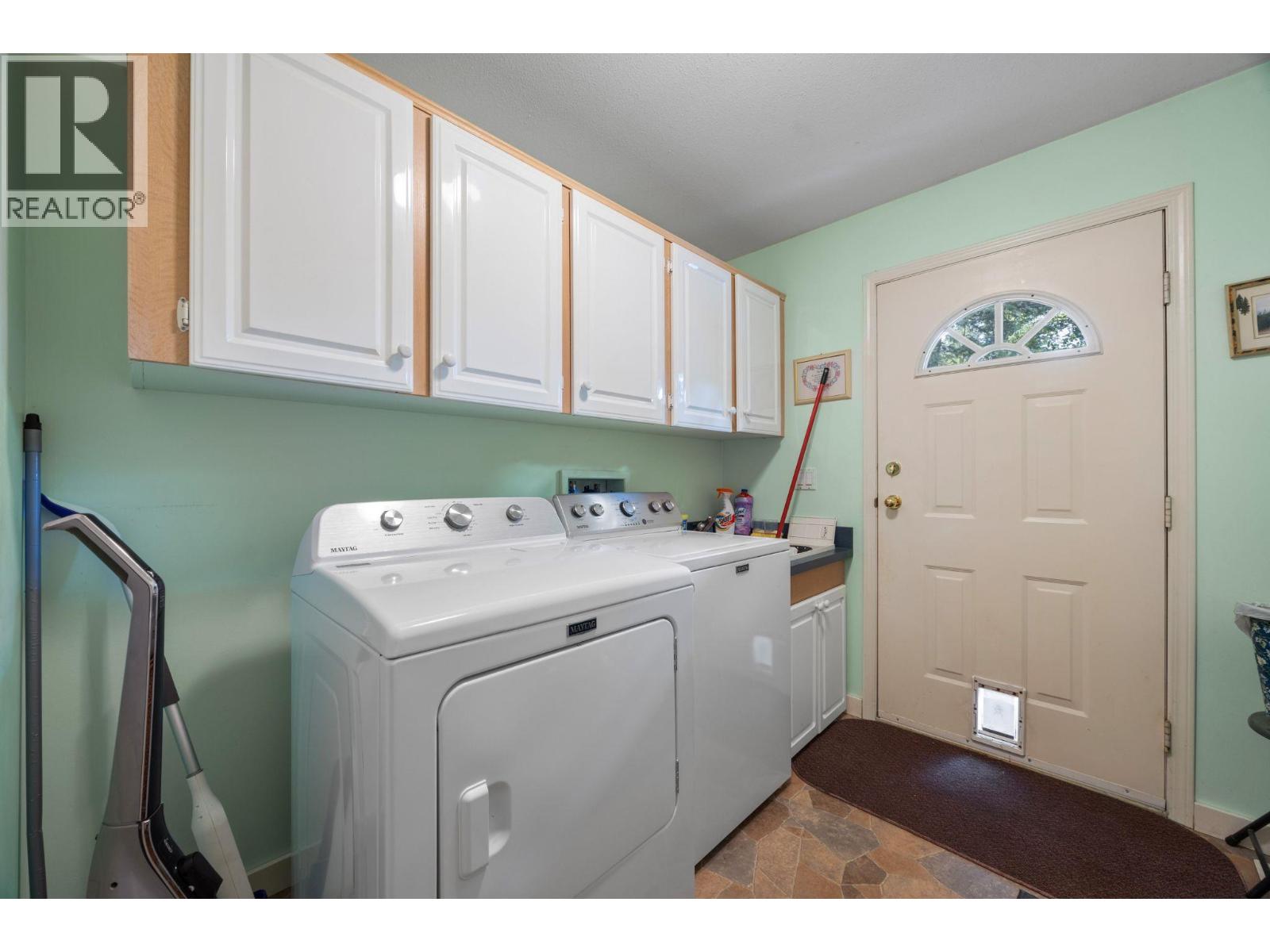 4341 Dunsmuir Road Road, Barriere, British Columbia  V0E 1E0 - Photo 15 - 10390008