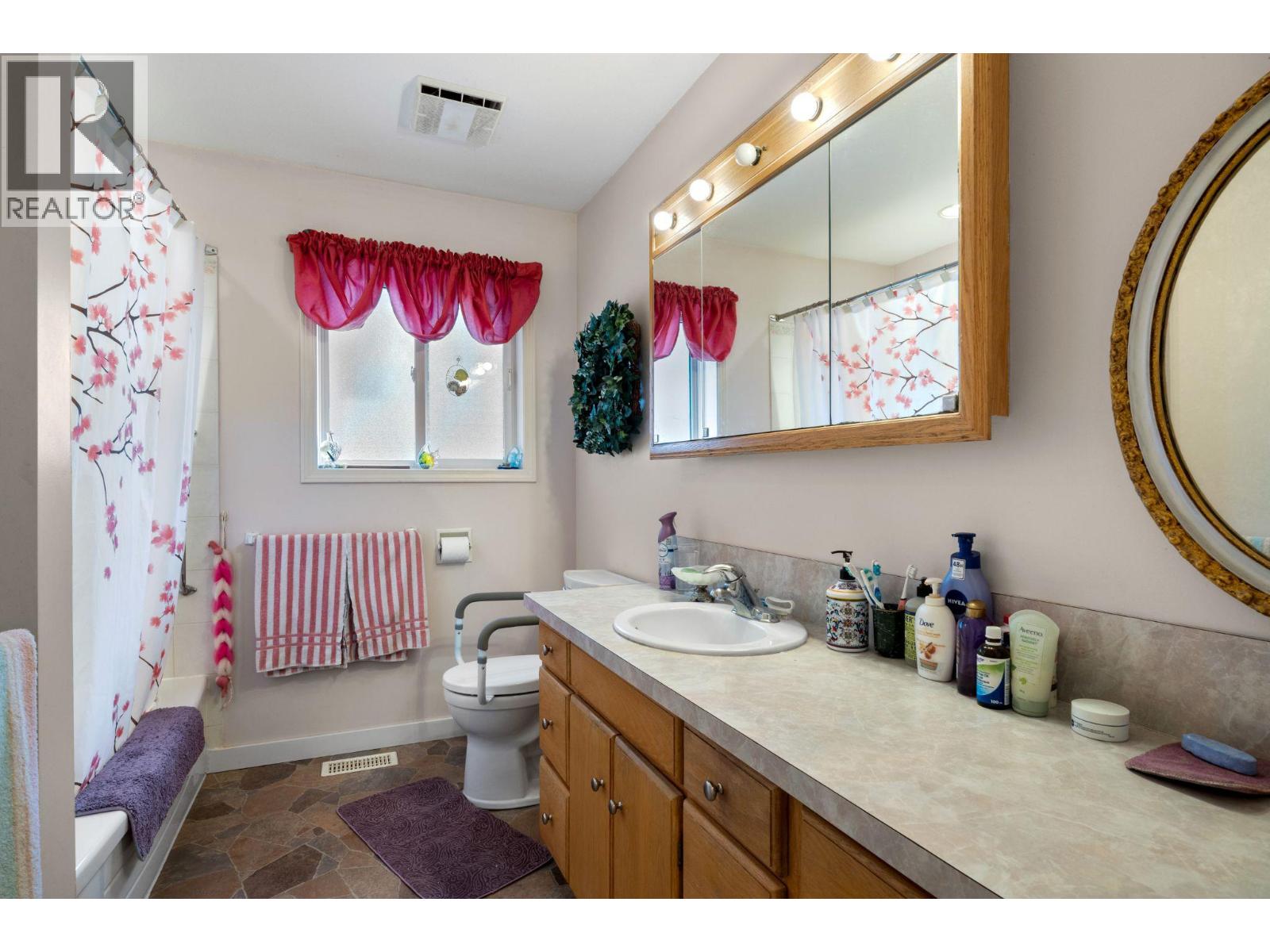 4341 Dunsmuir Road Road, Barriere, British Columbia  V0E 1E0 - Photo 17 - 10390008