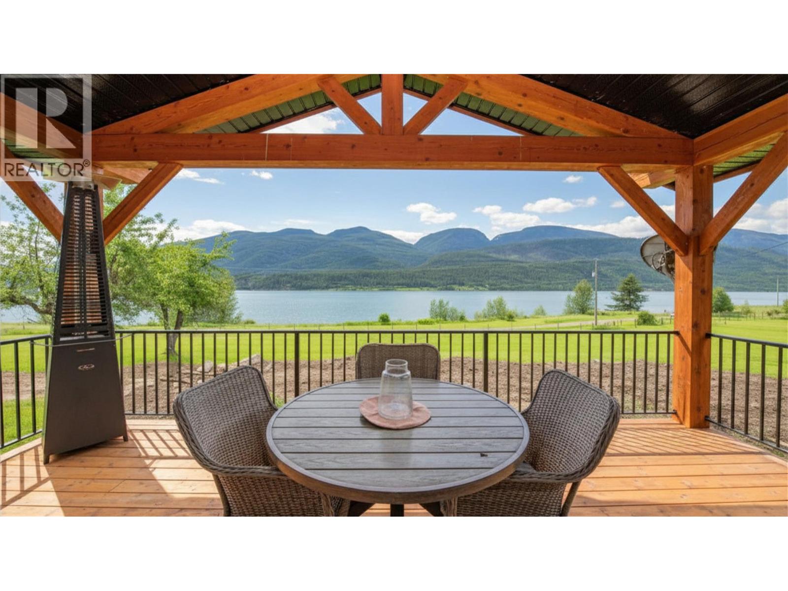 350 Lower Inonoaklin North Arm Road, Edgewood, British Columbia  V0E 1J0 - Photo 2 - 10389754
