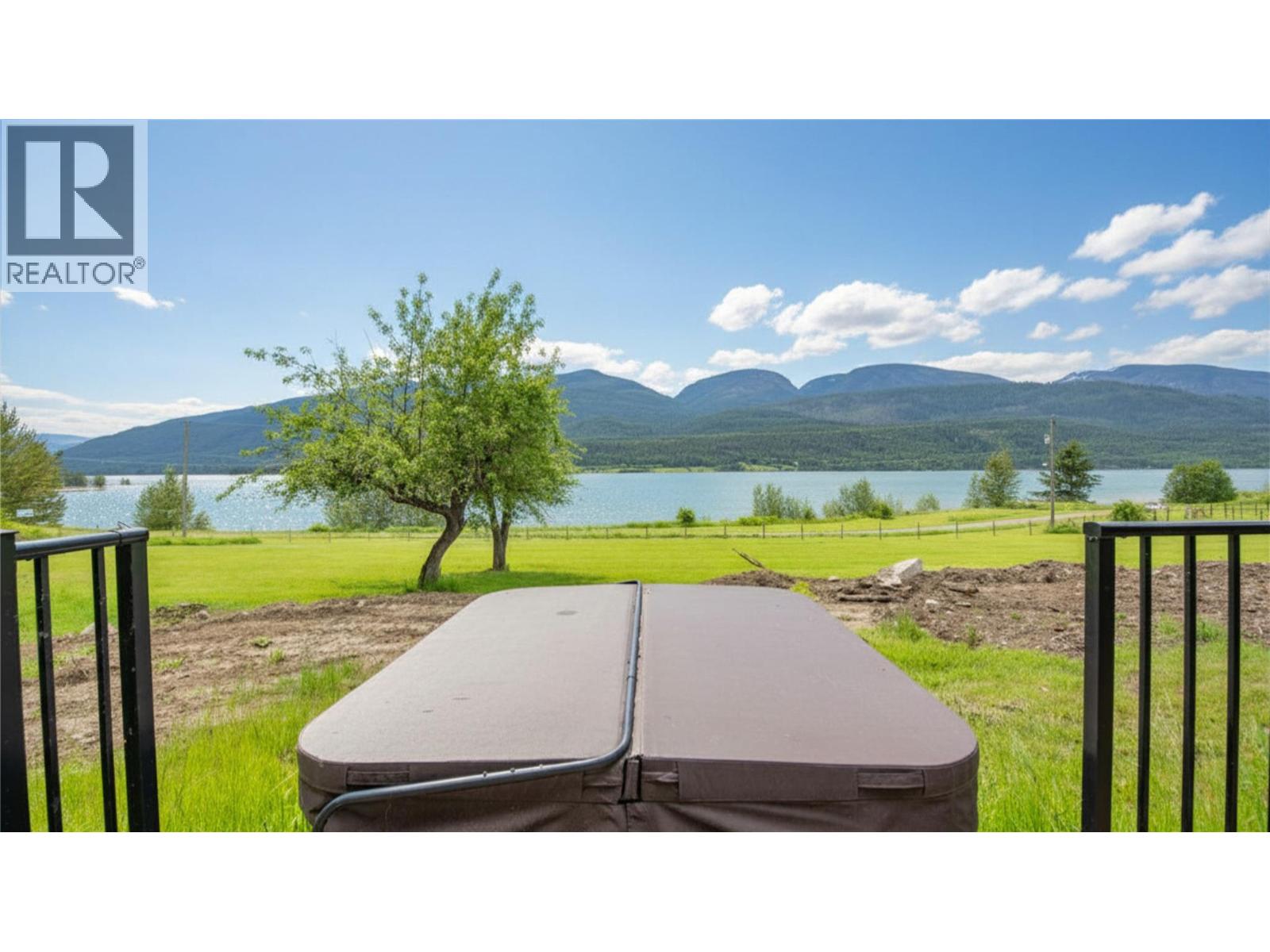 350 Lower Inonoaklin North Arm Road, Edgewood, British Columbia  V0E 1J0 - Photo 27 - 10389754
