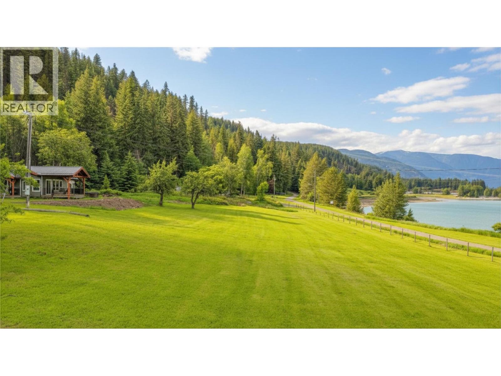 350 Lower Inonoaklin North Arm Road, Edgewood, British Columbia  V0E 1J0 - Photo 38 - 10389754