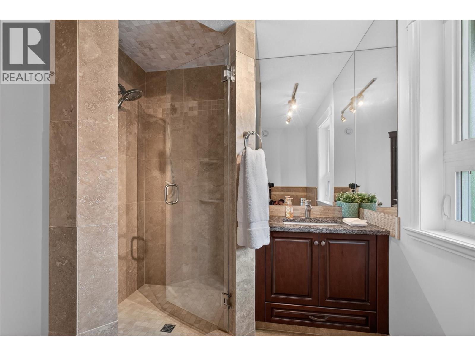 2346 Bridgeview Road, West Kelowna, British Columbia  V1Z 2V5 - Photo 38 - 10389655